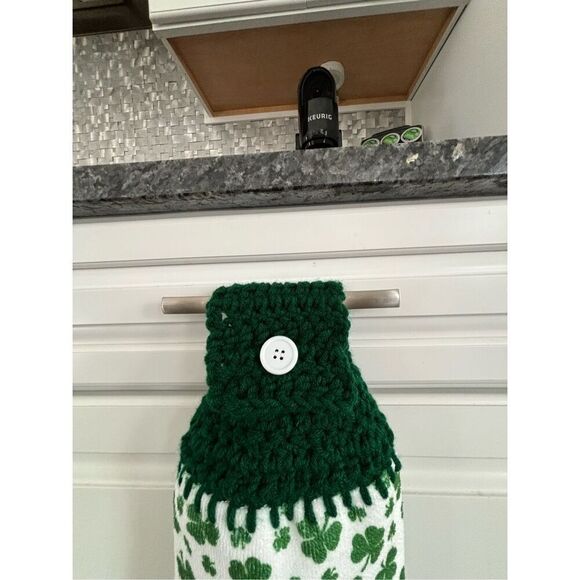 Crochet Top Kitchen Towel- St. Patrick’s Day/Clover - Picture 2 of 2